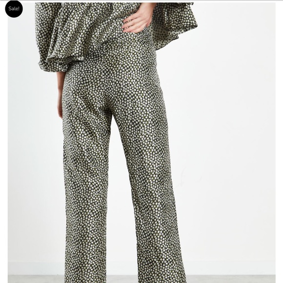 NWT Glamorous Pants - Picture 2 of 5